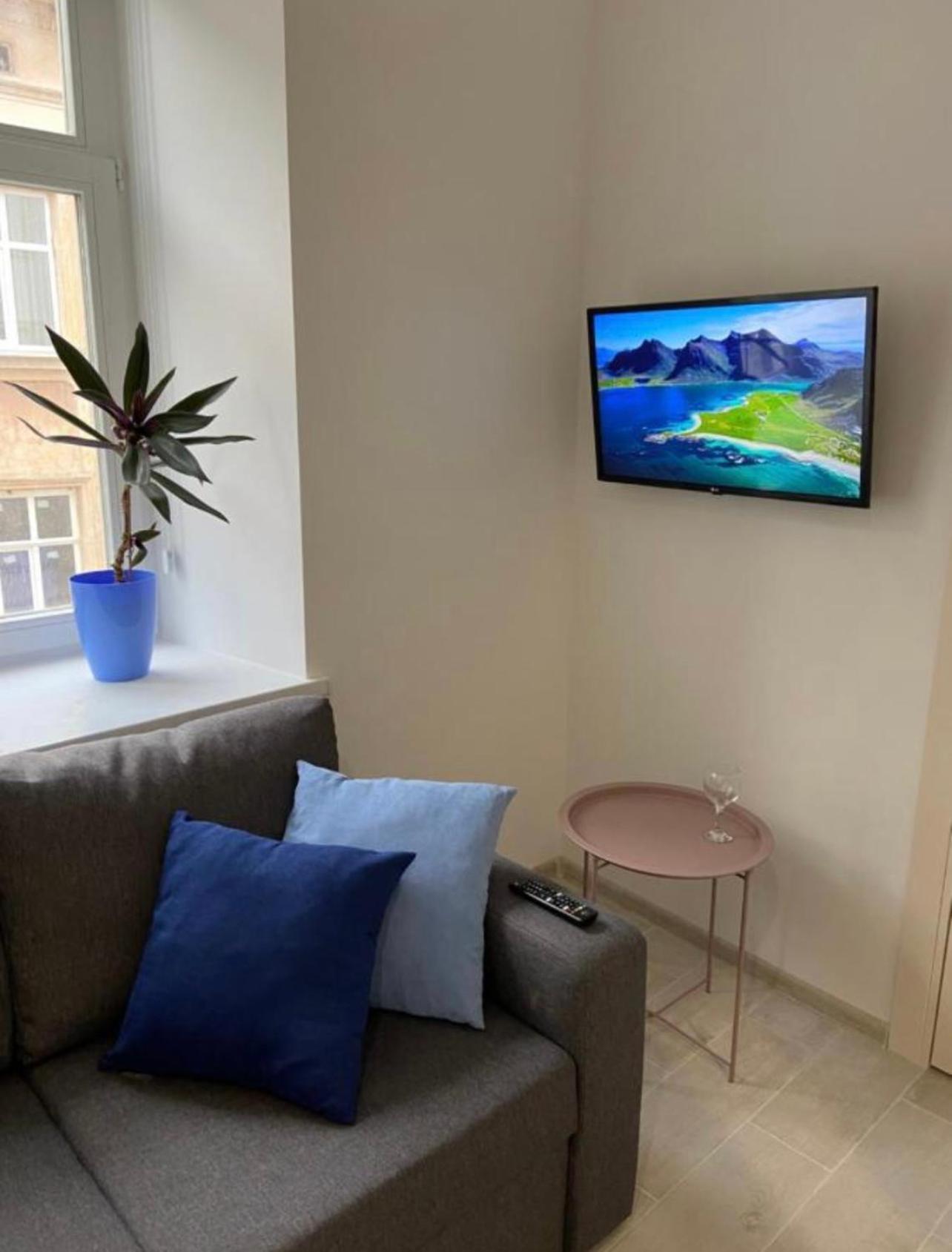 Vip Apartment Ploscha Rynok 利沃夫 外观 照片